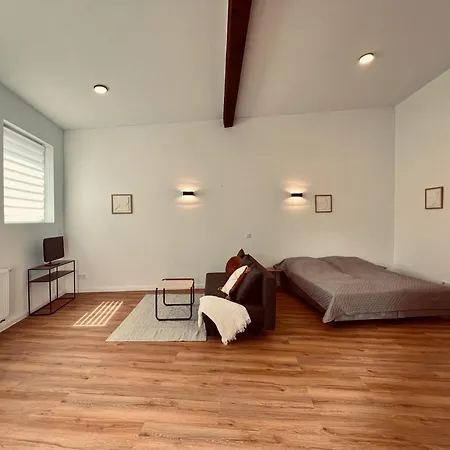 M&n Apartment *